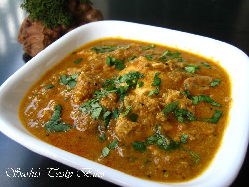 Chettinad Muttai Kuzhambu / Egg Curry